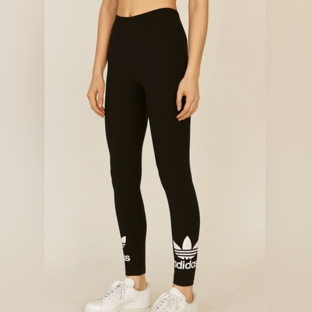 Adidas Originals Trefoil Black Leggings XS – New Without Tags (I6)✨